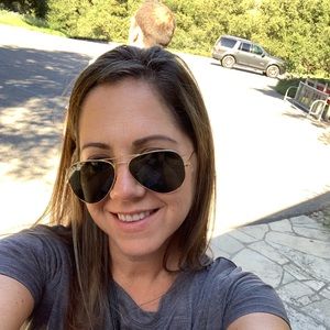 Meet your Posher, Becky